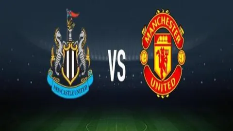 追思林子金，赛程第分钟全场闪光灯致敬缅怀。